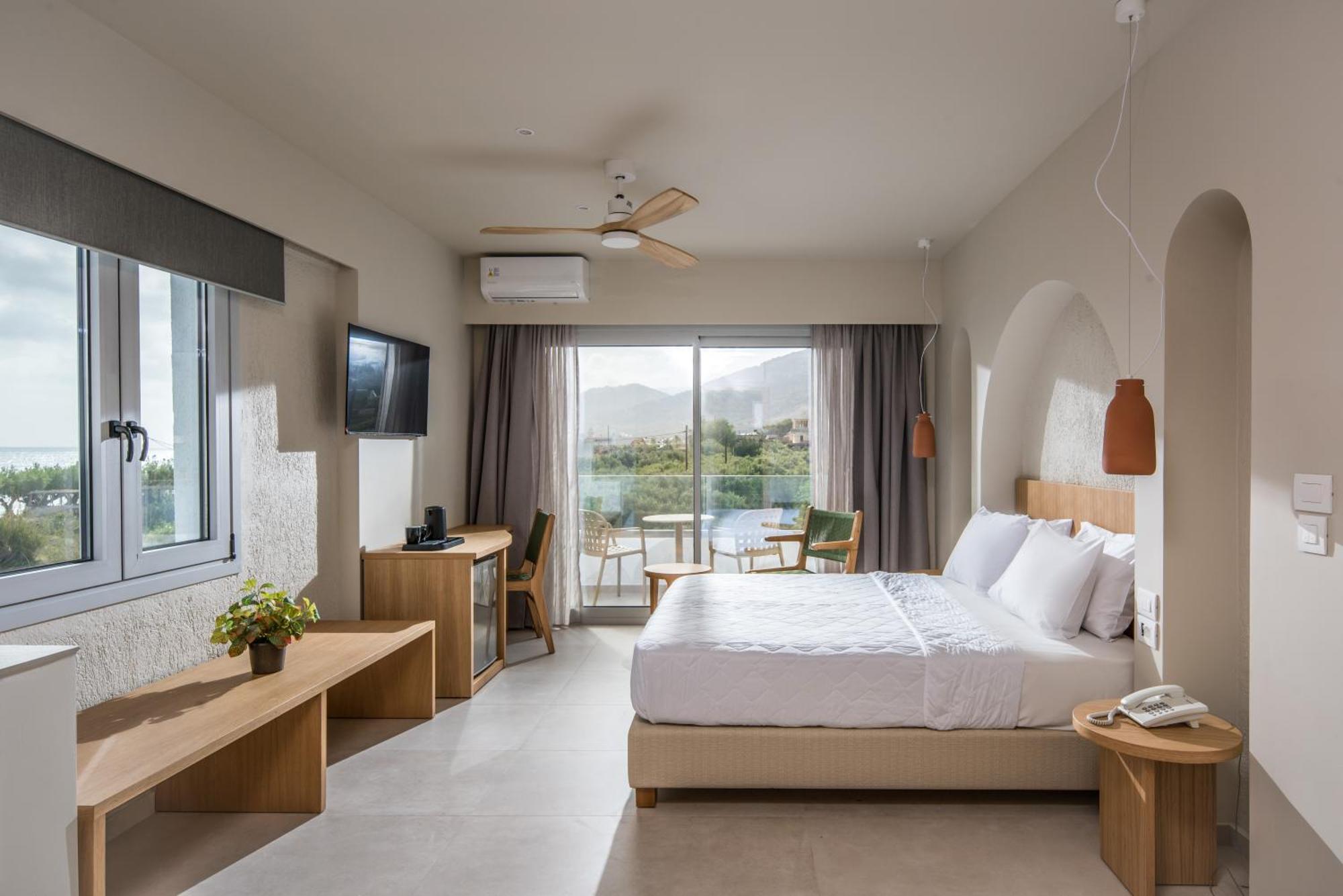 South Coast Hotel Makriyialós Ngoại thất bức ảnh